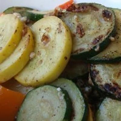 gegrillte Zucchini und Kürbis