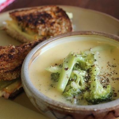 Broccoli-Käse-Suppe vi