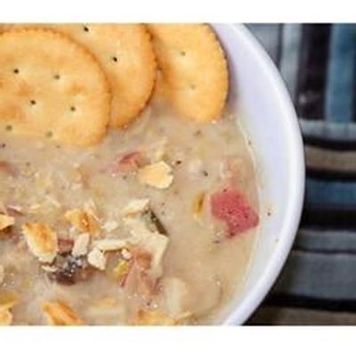 Lauchkartoffelpilz-Cheddarsuppe