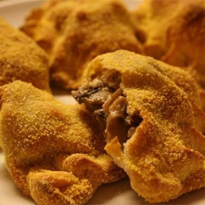 einfache Pilz-Ziegenkäse Empanadas