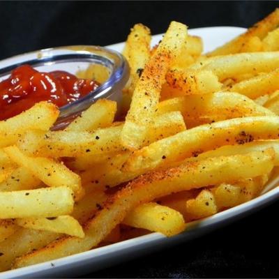 Schwanzbrenner Feuerhaus Pommes Frites