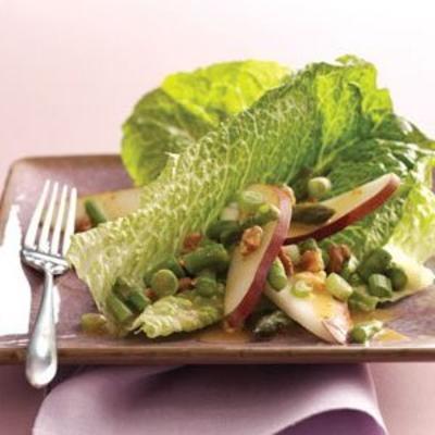 Spargel, Birne und Walnusssalat