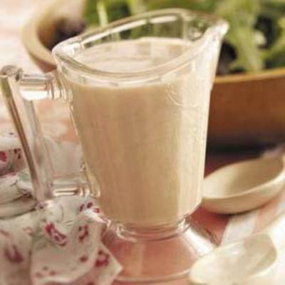 Senf-Sauerrahm-Dressing