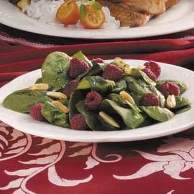 Himbeer-Spinat-Salat