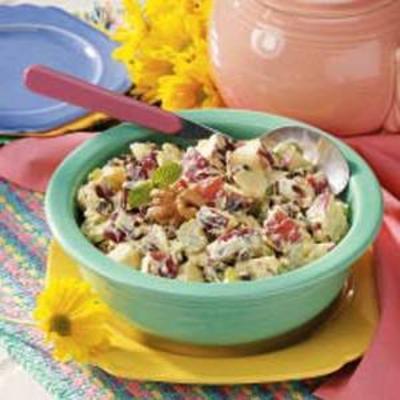 Rosinen-Walnuss-Waldorfsalat