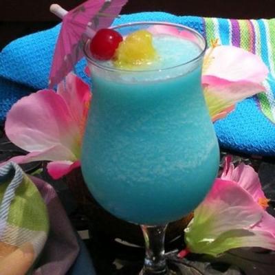 blaues hawaiisches Cocktail