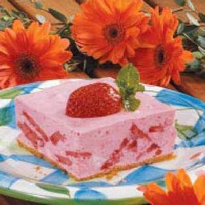 Erdbeer-Gelatine-Dessert