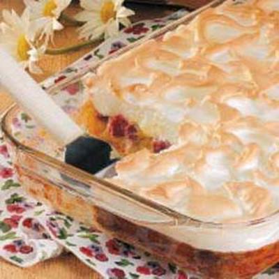 Rhabarber-Baiser-Dessert