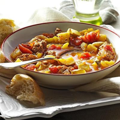 herzhafte Minestrone-Suppe