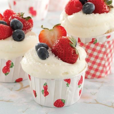 flauschige Beeren-Cupcakes