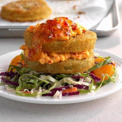 Gebratene grüne Napoleons mit Mandarinensalat