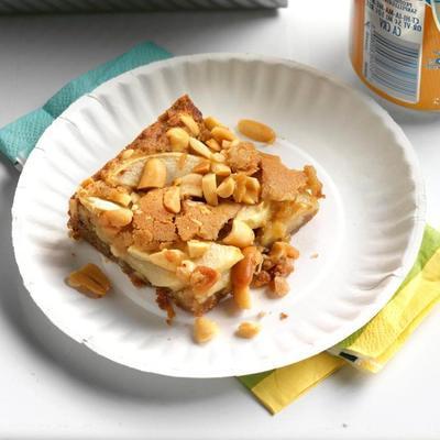 Karamellapfelblondies mit Apfelweinglasur