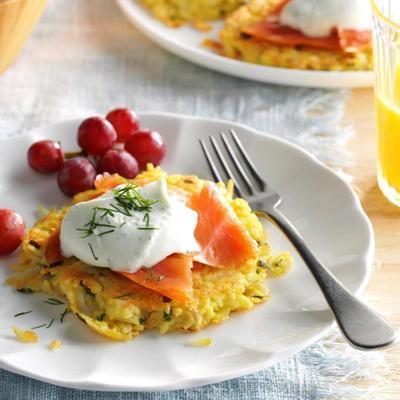Rösti mit Räucherlachs und Dillcreme