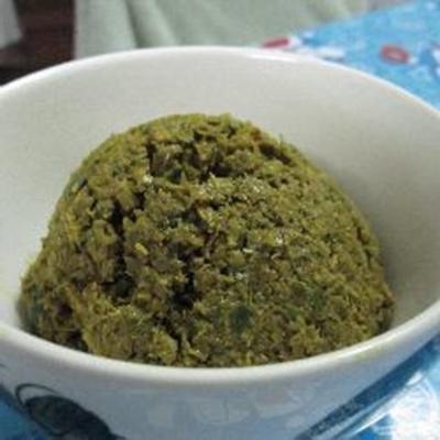 echte thailändische grüne Currypaste (nam prik gen kayo wan)