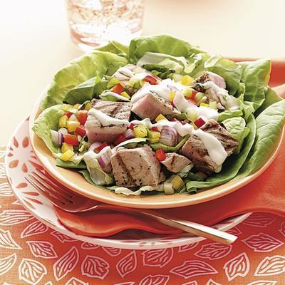 Baby Salat und Paprika Pic-nic frisch Thunfisch vom Grill