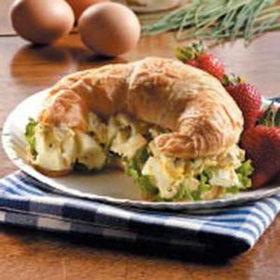 Speck, Ei und Käsesalat