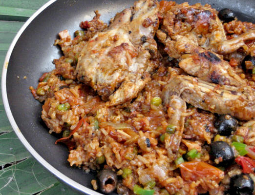 asopao de pollo - karibisches Huhn und Reis