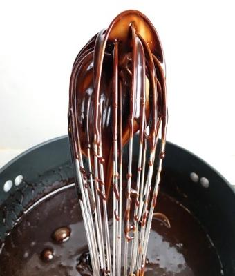 Nutella-Schokoladen-Karamell-Sauce