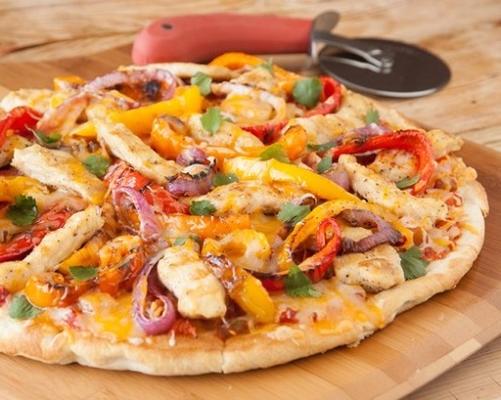 Gegrillte Hähnchen-Fajita-Pizza