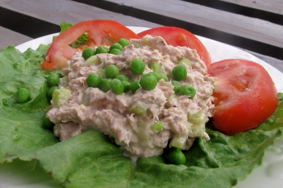Einfacher Erbsen-Thunfisch-Salat in Römertassen - Tag Rezepte